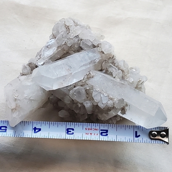Quartz Crystal Cluster - Picture 14 of 14